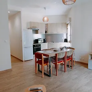 Appartement Air M&n's # Paris - Aeroport Cdg - Parc Asterix #, Louvres